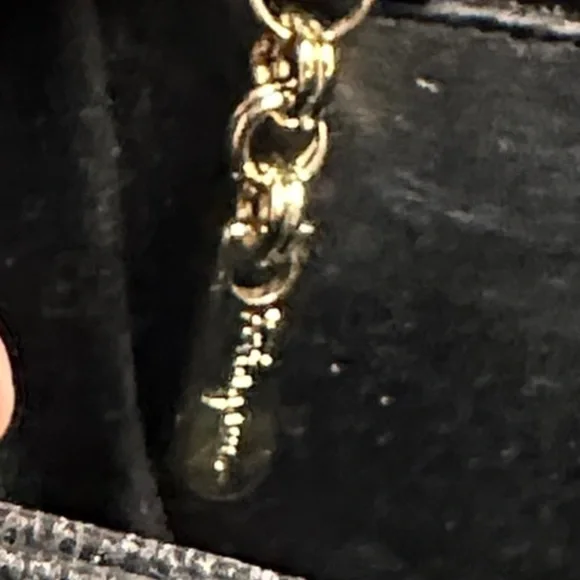 Salvatore Ferragamo Vintage Black Leather Flap Chain Link Shoulder Crossbody Bag - Picture 8 of 12